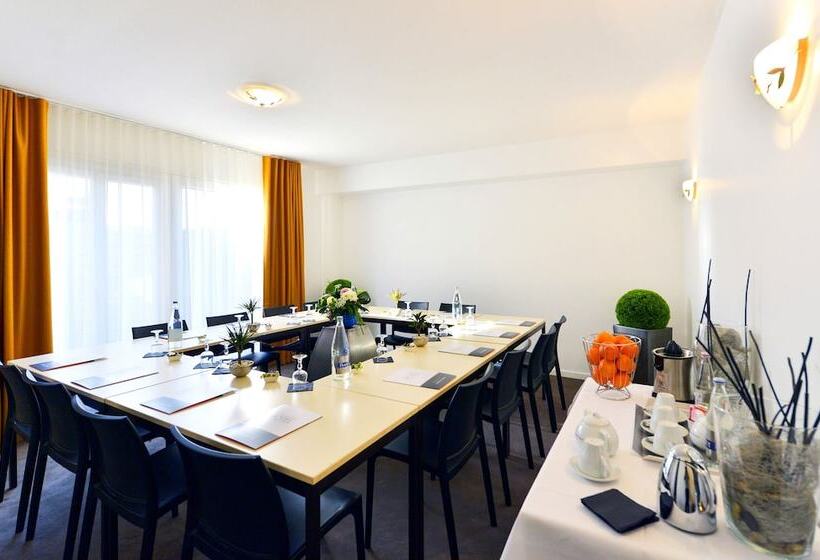 בית מלון כפרי Logis Beaujoire Hôtel