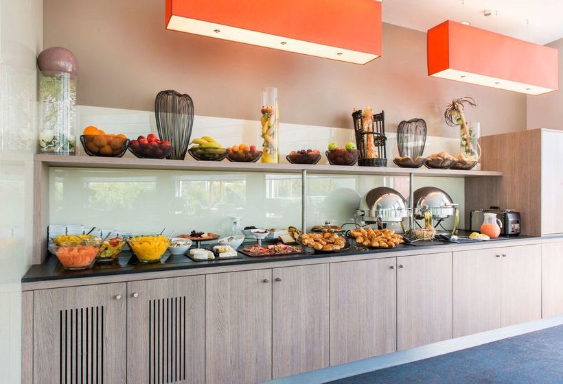 هتل Best Western Plus Paris Saclay