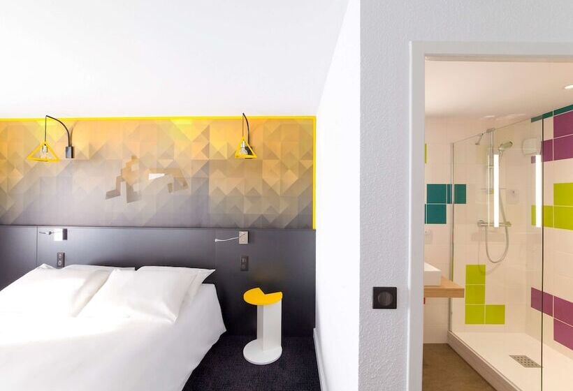 בית מלון כפרי Ibis Styles Poitiers Nord