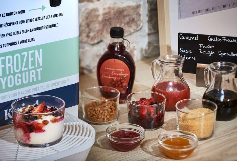 호텔 Kyriad Lille  Mons En Baroeul