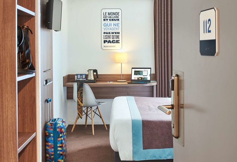 호텔 Kyriad Lille  Mons En Baroeul