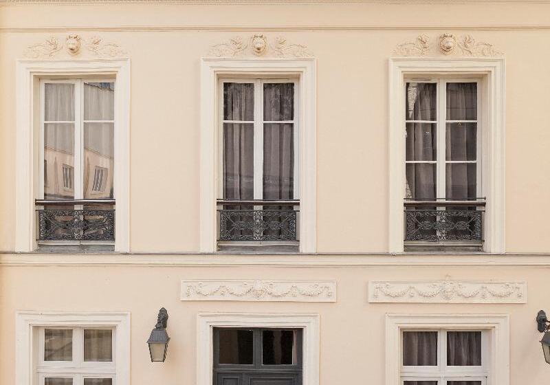 Timhotel Opéra Blanche Fontaine