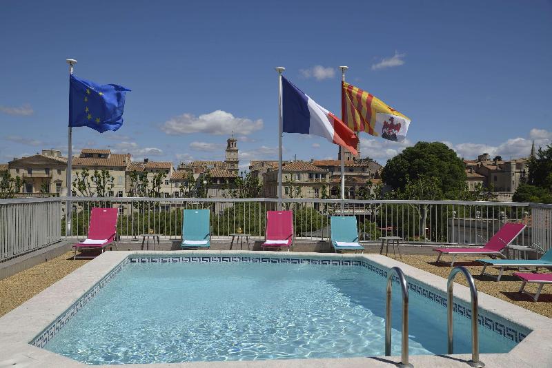 هتل Atrium Arles Centre