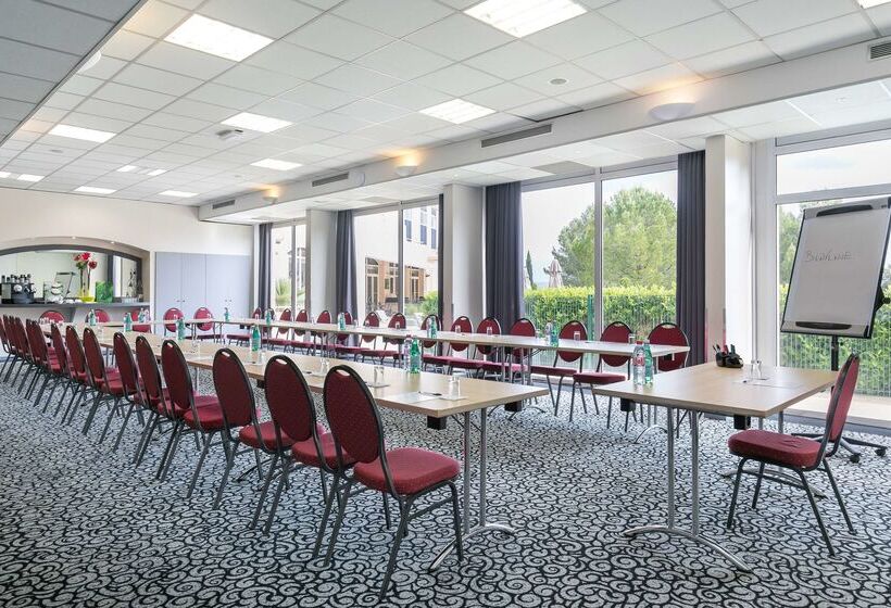 هتل Hôtel Birdy By Happyculture