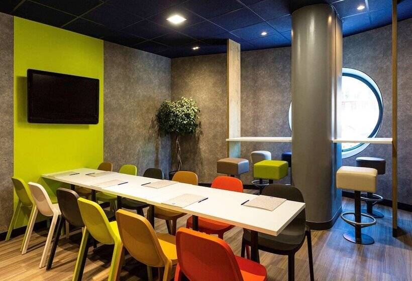 فندق Ibis Budget Bordeaux Centre Gare Saintjean