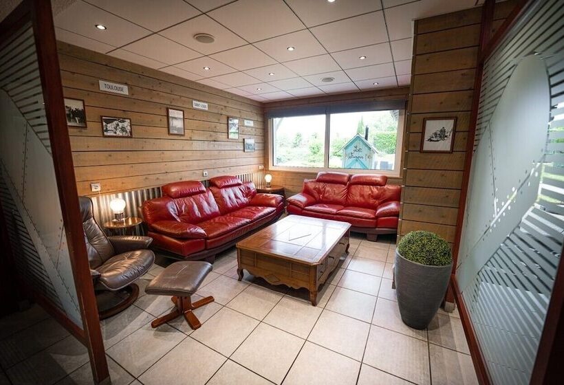 فندق Logis Cris Hôtel, Lyon Est
