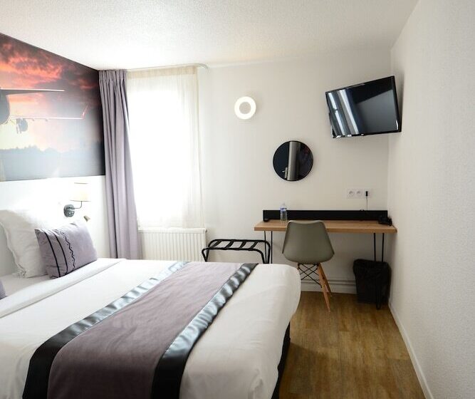 فندق Logis Cris Hôtel, Lyon Est