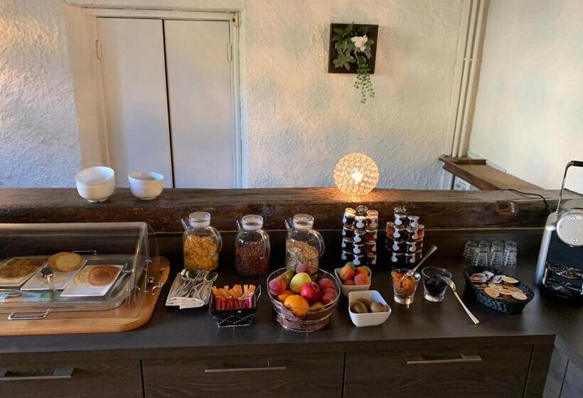 בית מלון כפרי Logis La Thomasse