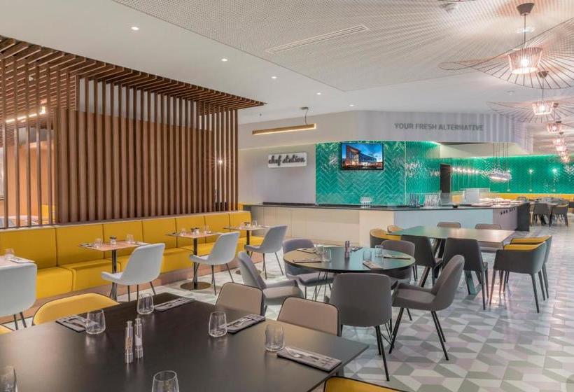 هتل Holiday Inn Paris Marne La Vallee