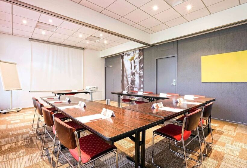 فندق Ibis Charlevillemézières