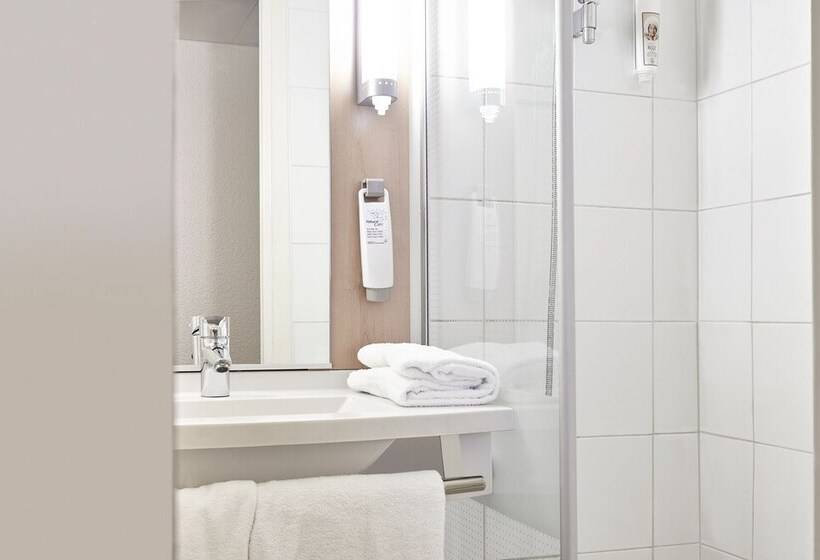 فندق Ibis Charlevillemézières