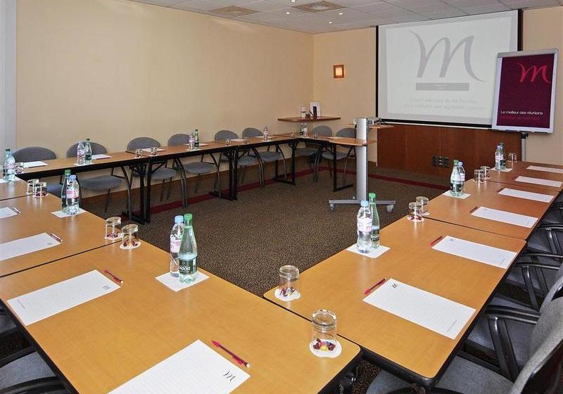 בית מלון כפרי Mercure Ile de Nantes