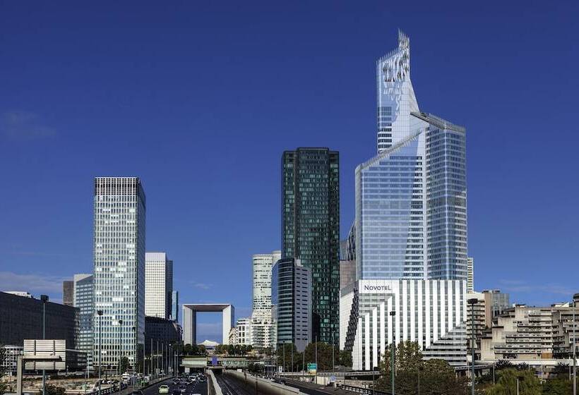 בית מלון כפרי Mercure Paris La Défense Grande Arche