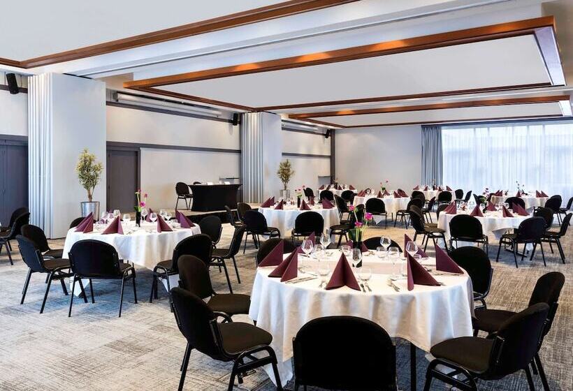 هتل Mercure Paris Orly Rungis Aéroport