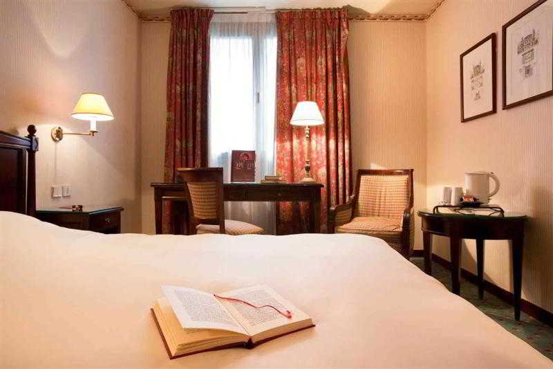 هتل Mercure Tour Eiffel Grenelle