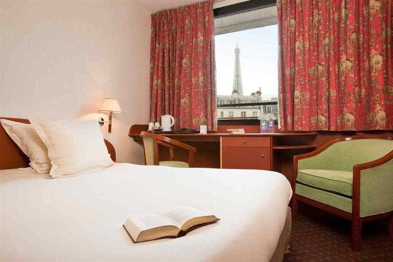 هتل Mercure Tour Eiffel Grenelle