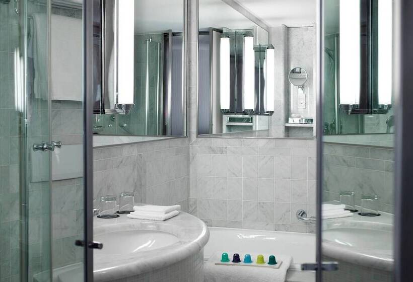 ホテル Sheraton Paris Charles De Gaulle Airport