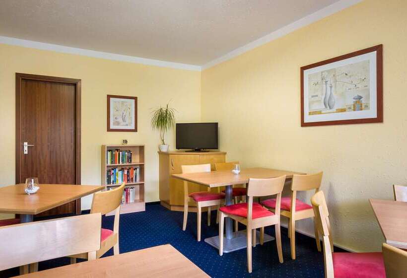 هتل Acora Bonn Living The City