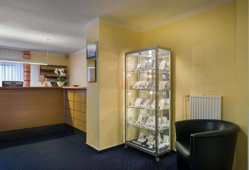 هتل Acora Bonn Living The City