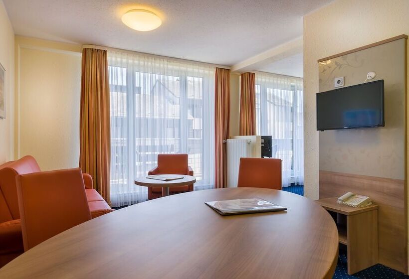 هتل Acora Bonn Living The City