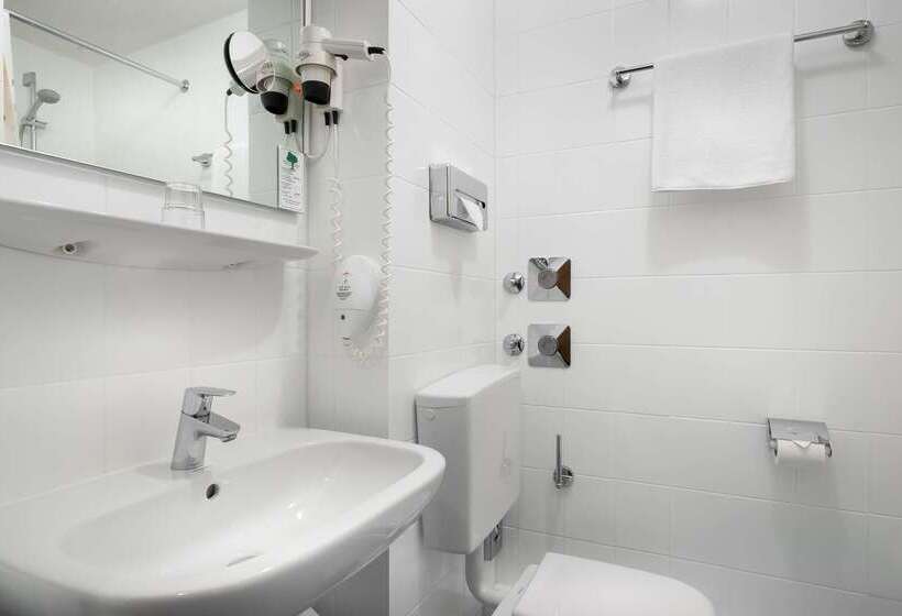 فندق Acora Karlsruhe Zentrum Living The City