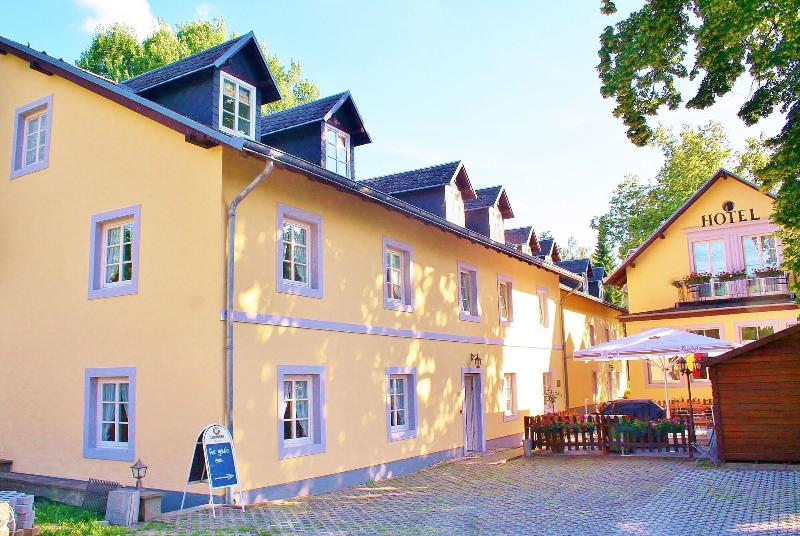 هتل Alttolkewitzer Hof