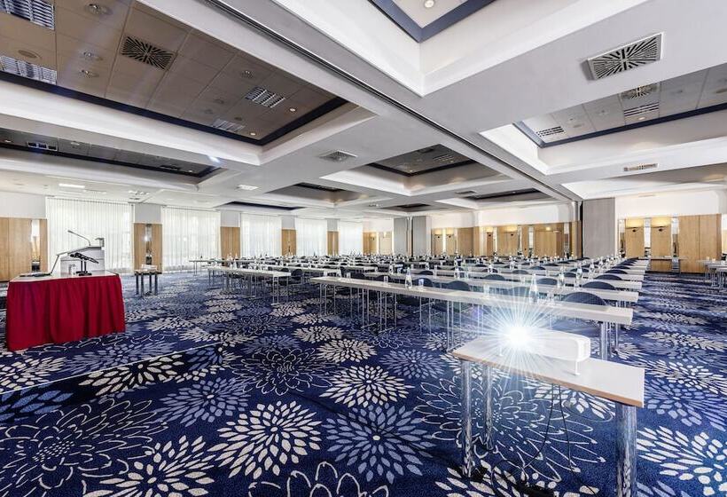 Arvena Kongress Hotel   Hotel In Der Wagnerstadt