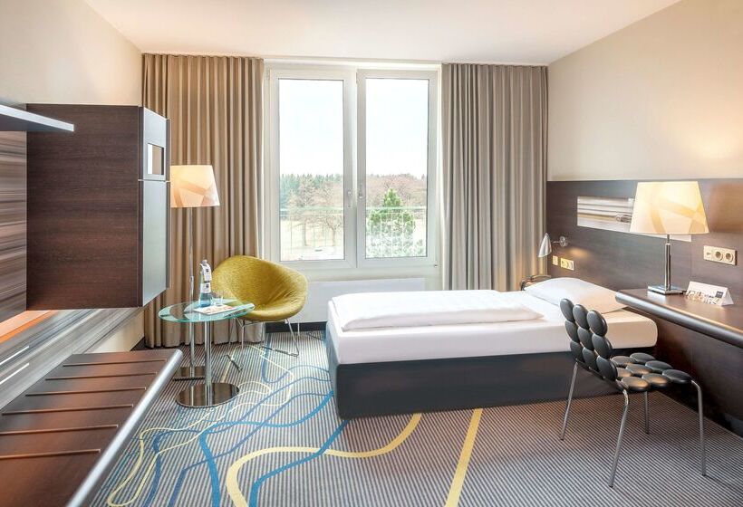 בית מלון כפרי Dorint Am Nürburgring Hocheifel