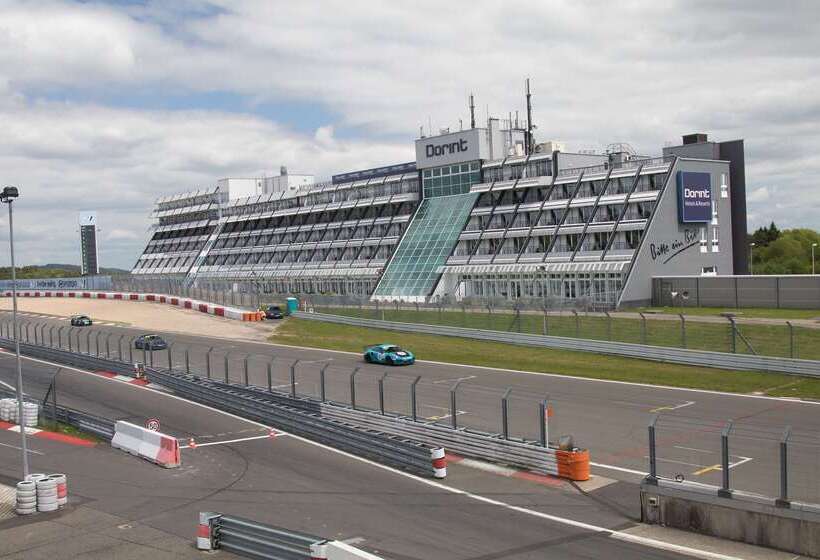 בית מלון כפרי Dorint Am Nürburgring Hocheifel