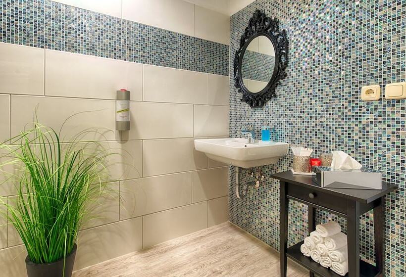 Leonardo Inn Hotel Hamburg Airport