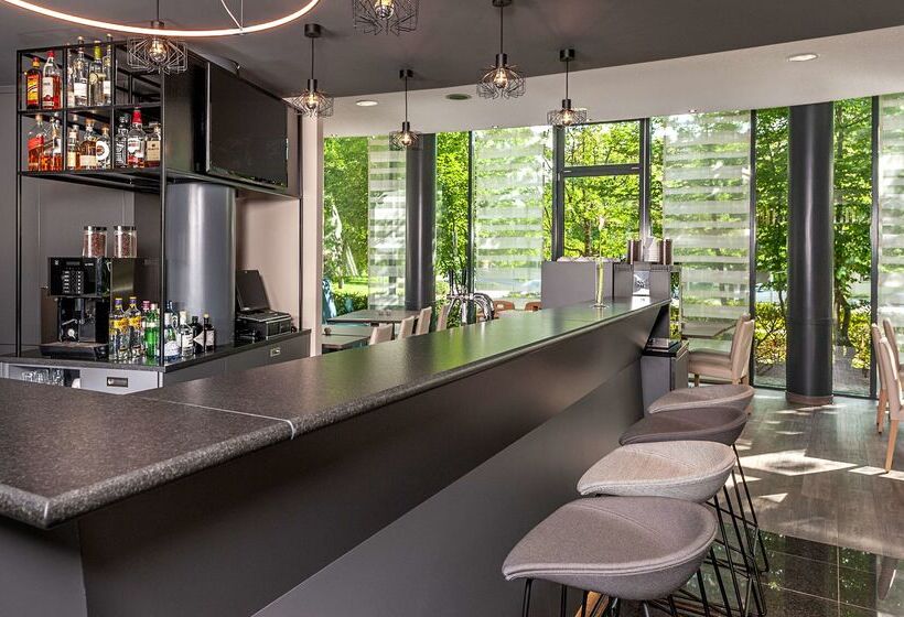 호텔 NH München Unterhaching