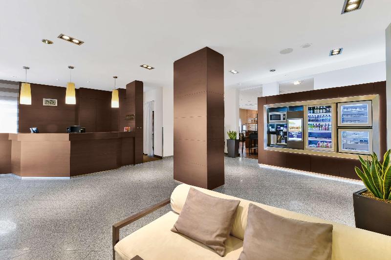 هتل Spark By Hilton Stuttgart Sindelfingen