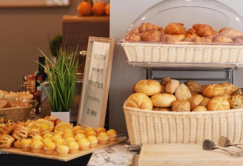 Theambassador Hotel I Essen City