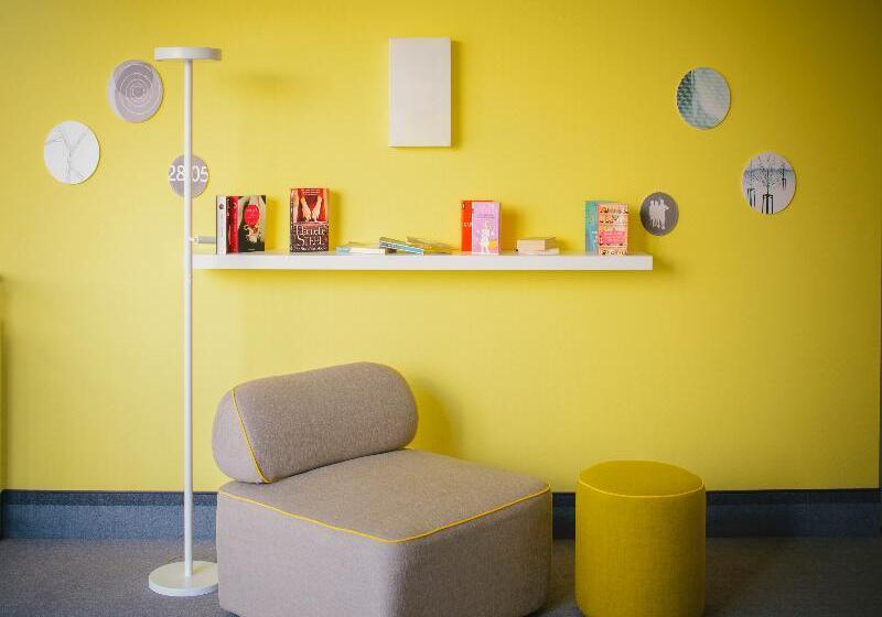 בית מלון כפרי Vienna House Easy By Wyndham Landsberg