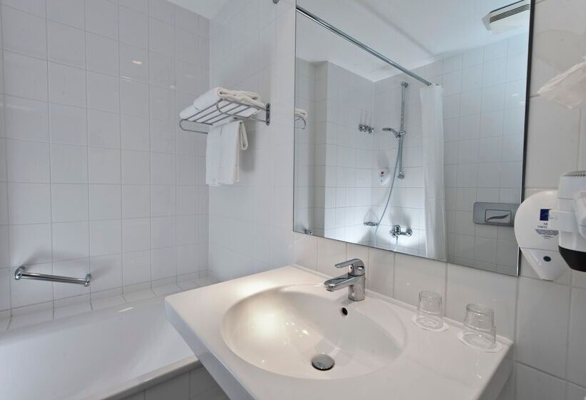 هتل Wyndham Garden Potsdam