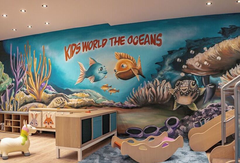 هتل The Oceans