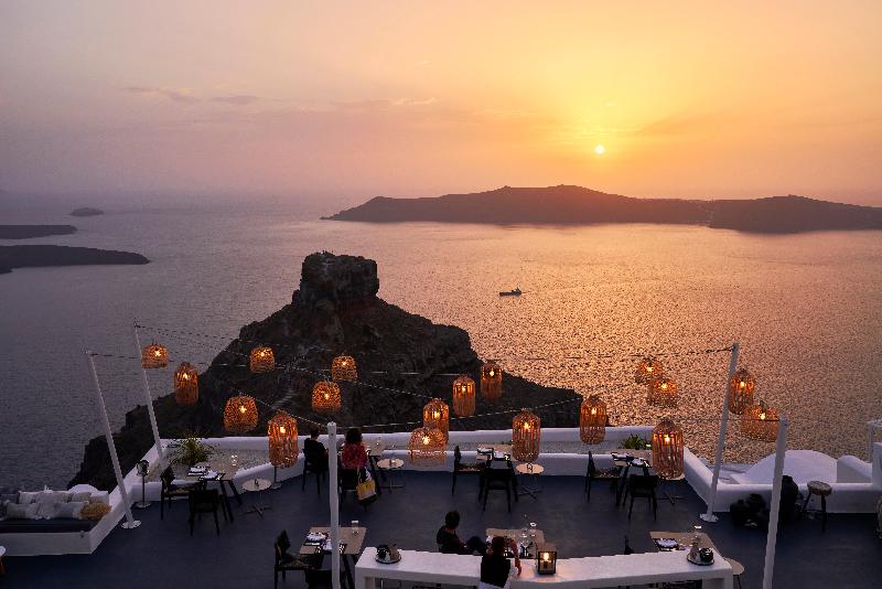 Astra Suites