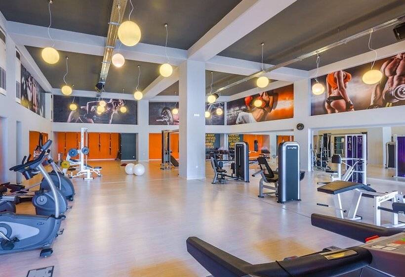 هتل Kipriotis Hippocrates