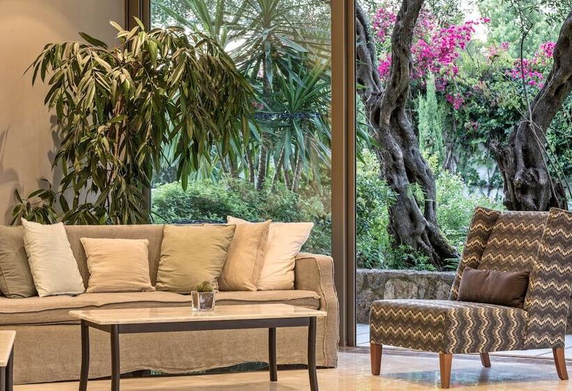 فندق Kontokali Bay Resort & Spa