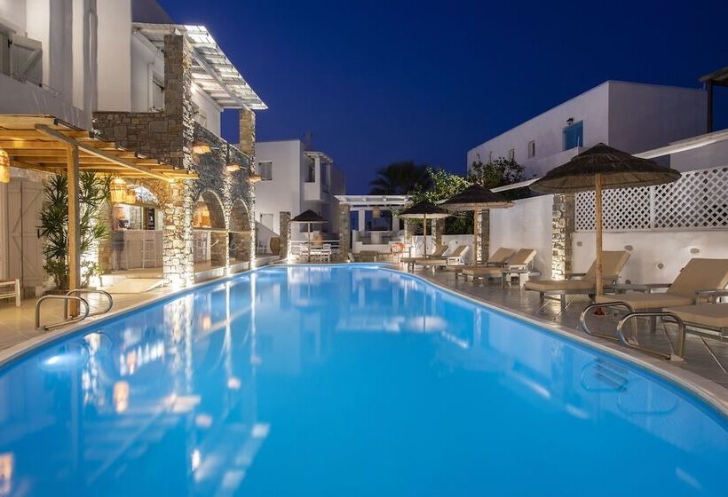 Zefi Hotel & Suites