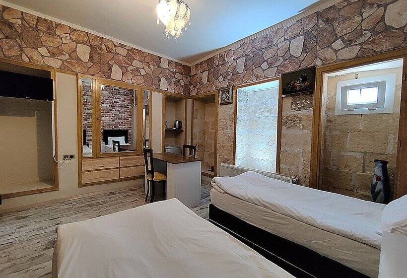 هتل Arifbey Konagi