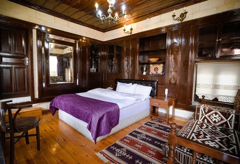 هتل Arifbey Konagi