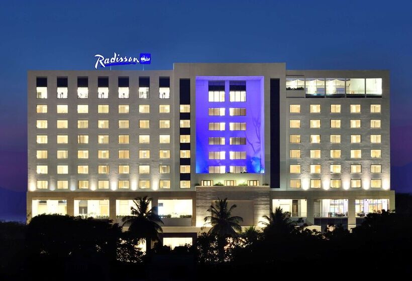 בית מלון כפרי Radisson Blu Coimbatore