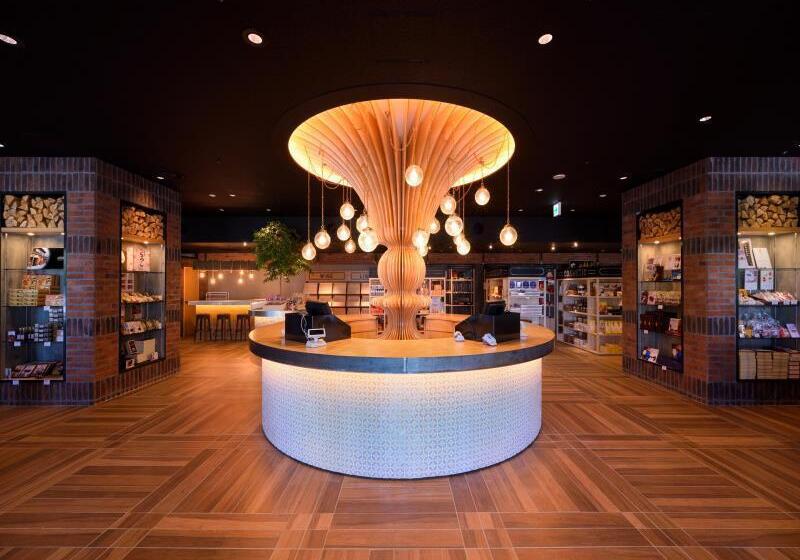 فندق Urabandai Lake Resort Geihinkan Nekoma Rikyu