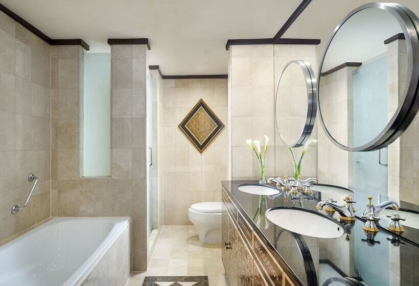 Ciputra Semarang Managed By Swiss Belhotel International