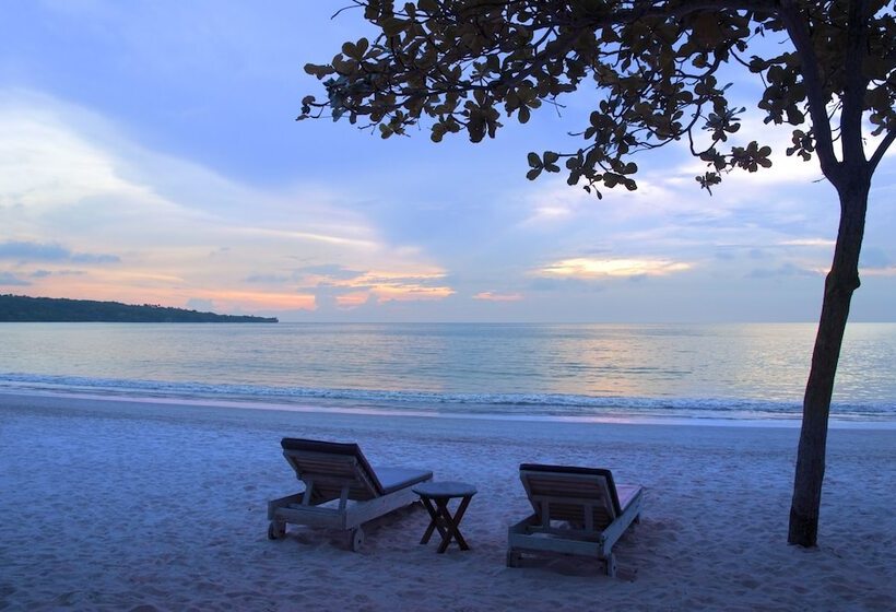 هتل Keraton Jimbaran Beach Resort