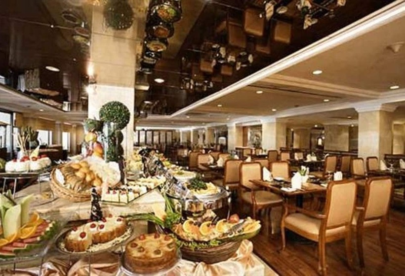 هتل New Saphir Yogyakarta