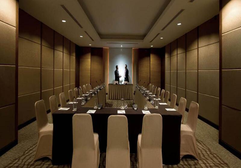 هتل Santika Premiere Slipi Jakarta