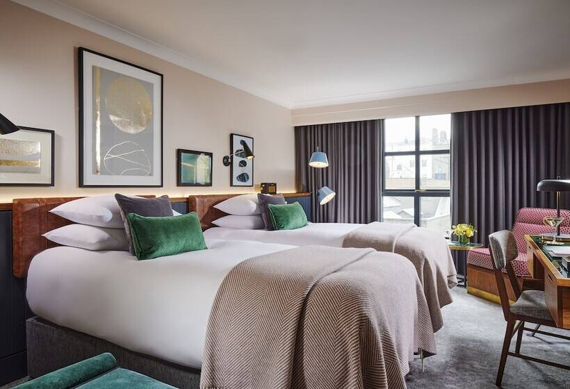 בית מלון כפרי The Alex