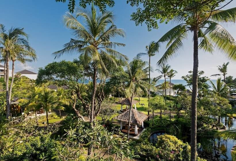 هتل The Seminyak Beach Resort & Spa